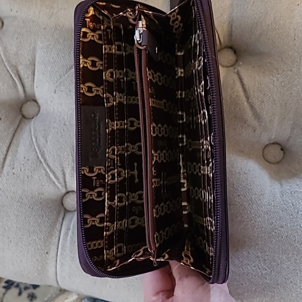 Wallet - Picture 3 of 4